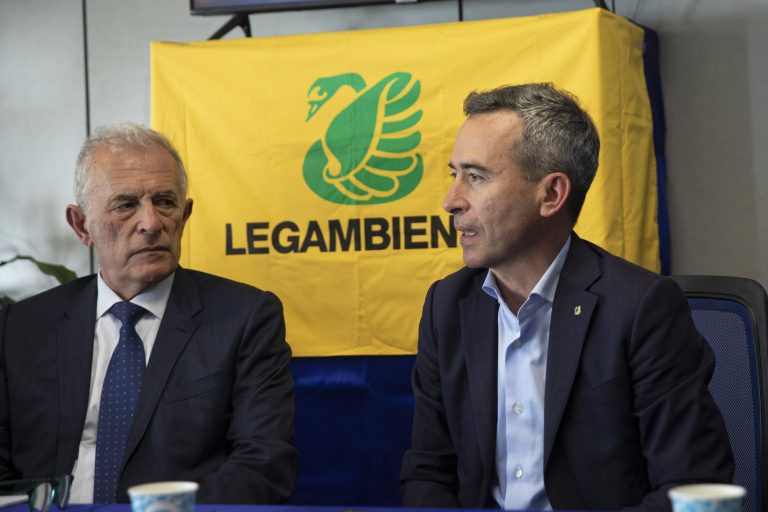 01 5 E6AMg7 min 768x512