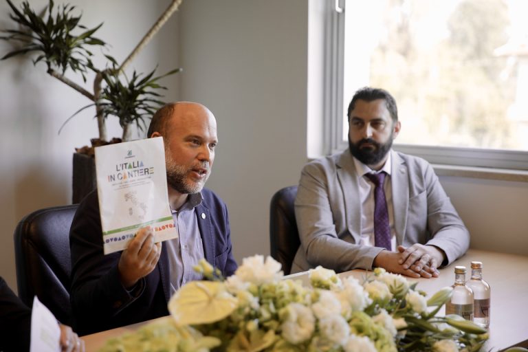 2023 09 28 11.22.10 768x512